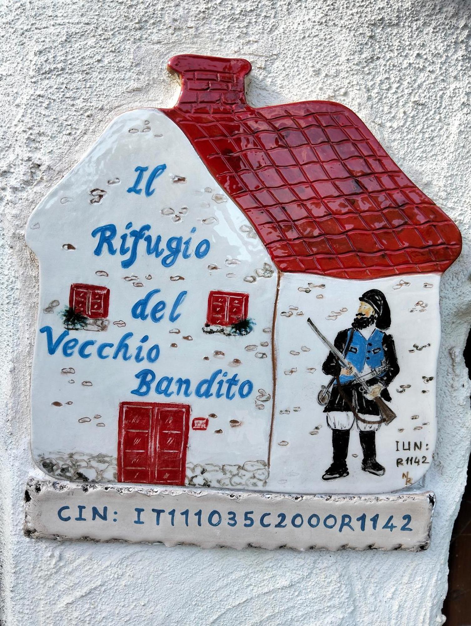 Il Rifugio Del Vecchio Bandito Iglesias Exterior foto